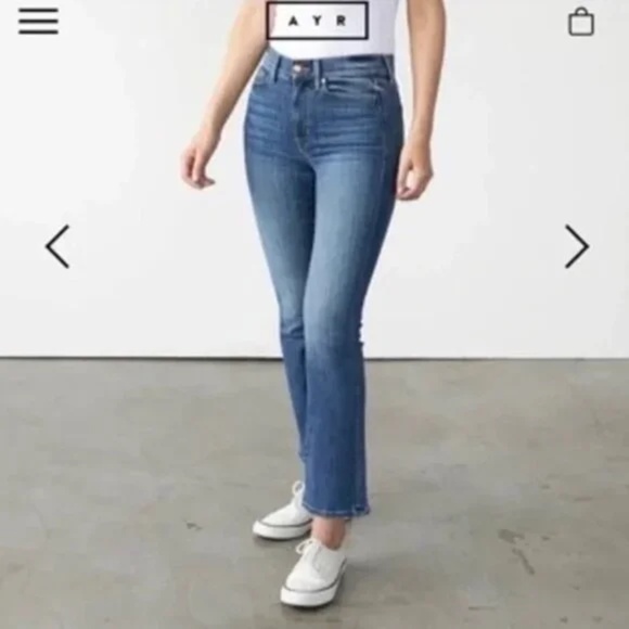 Ayr the Pop Jean in laid back wash size 26 $245 - Picture 4 of 11